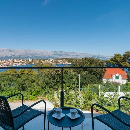 Gorgeous In With House Sea View